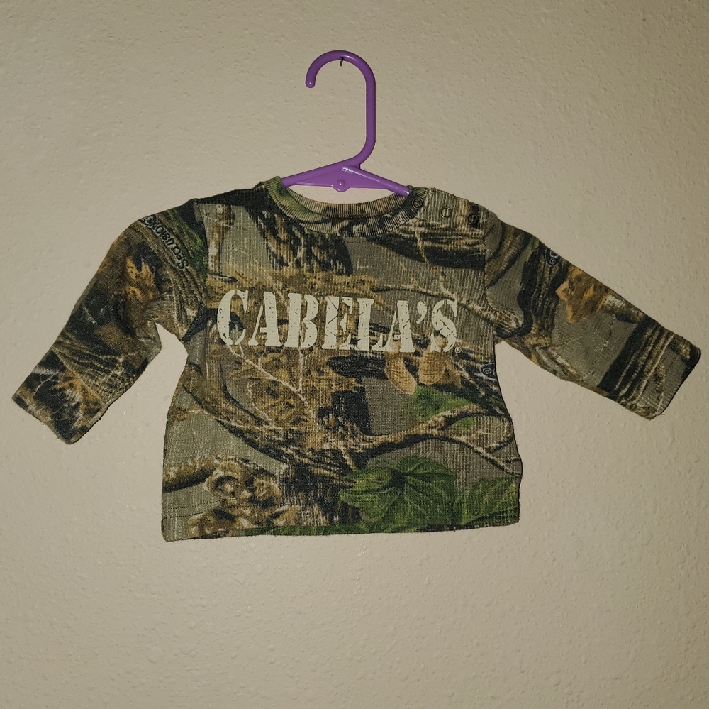 Long sleeve camo Cabela's shirt